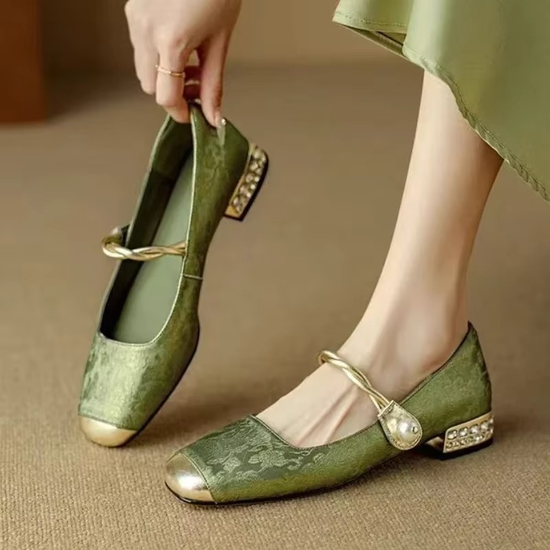 Women's Shoes