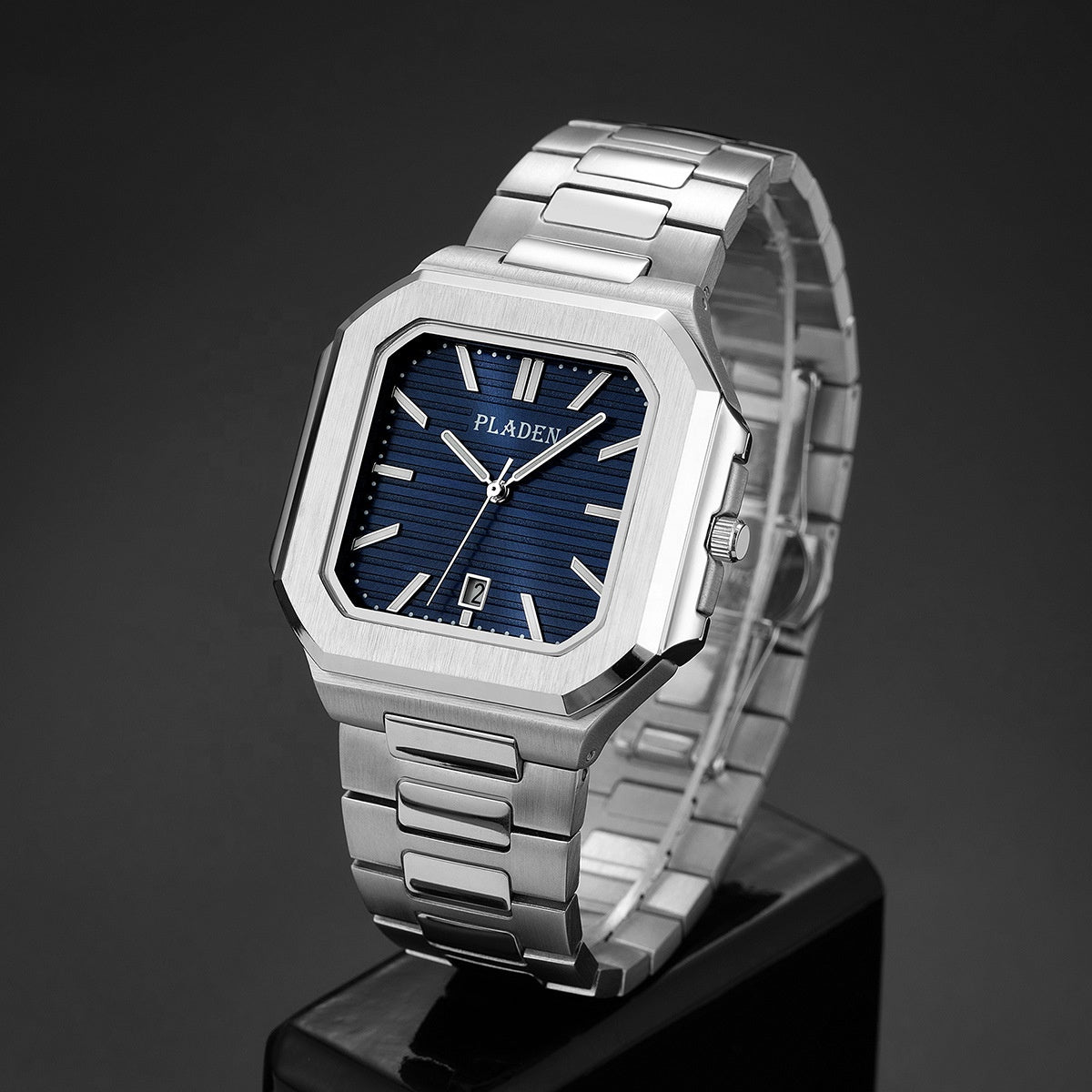 Calibre™ Modern Watch